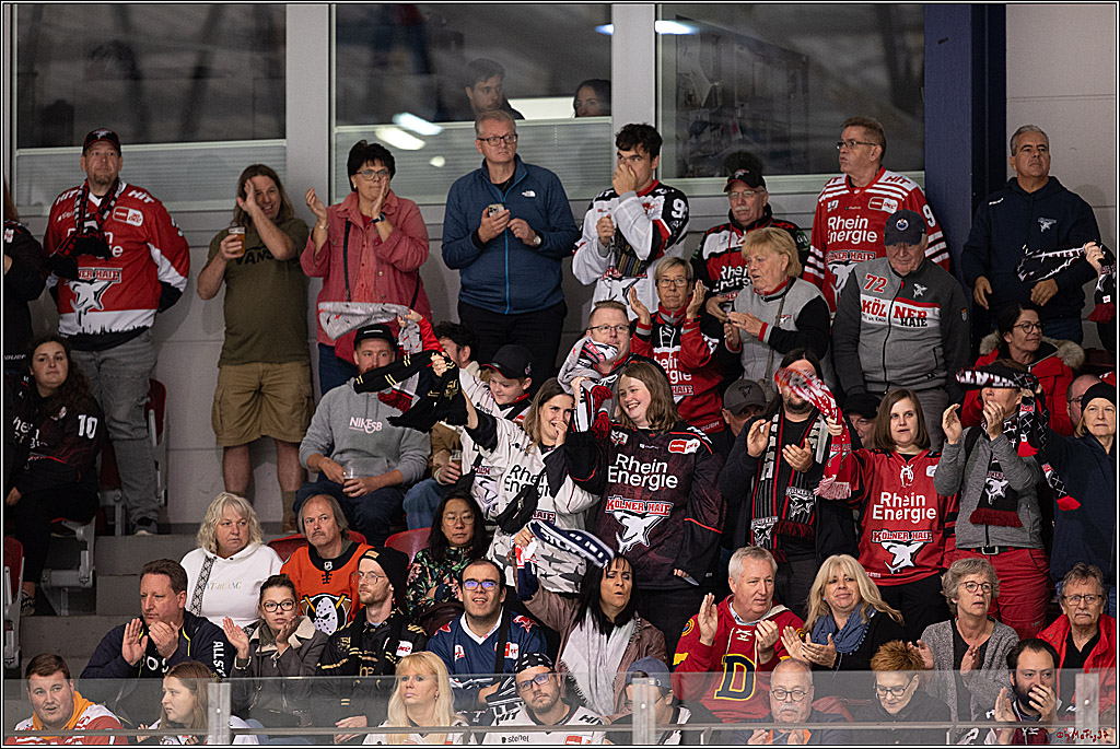 PENNY DEL 1. Testspiel Koelner Haie - Loewen Frankfurt; Koeln, 27.08.2023